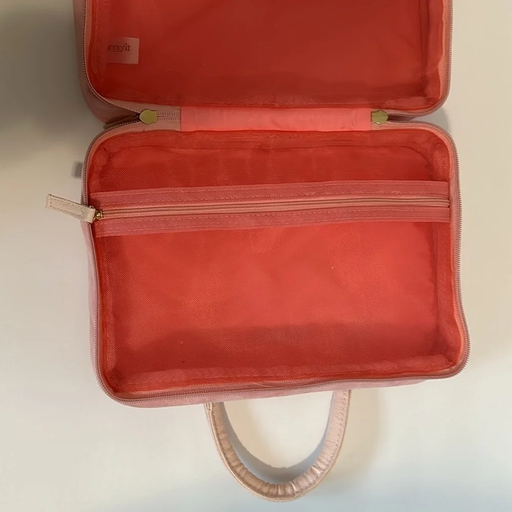 Benefit cosmetics travel bag with handles PINK NWOT